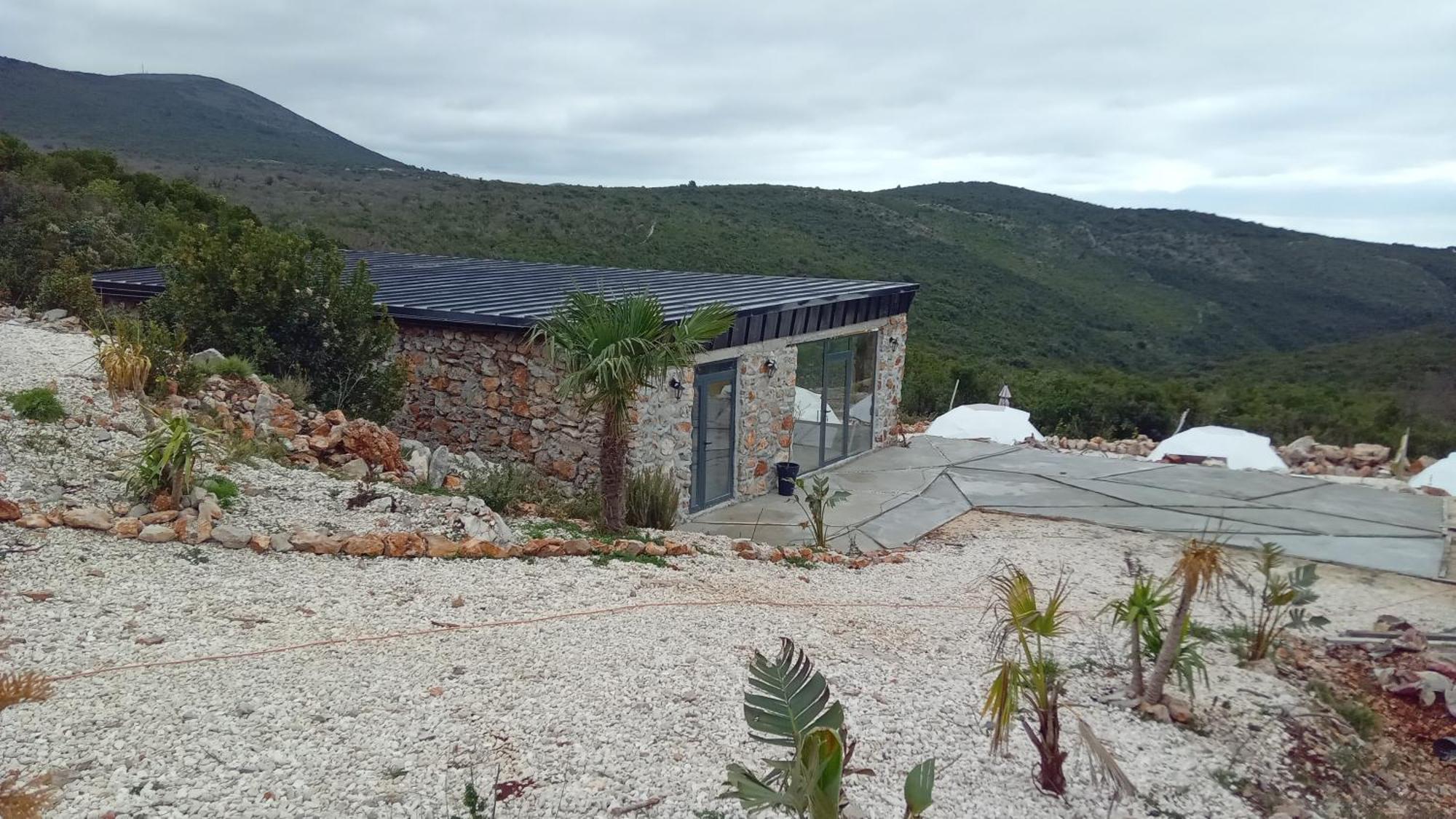 Glamping Peninsula Lustica Rose Villa Tivat Eksteriør billede