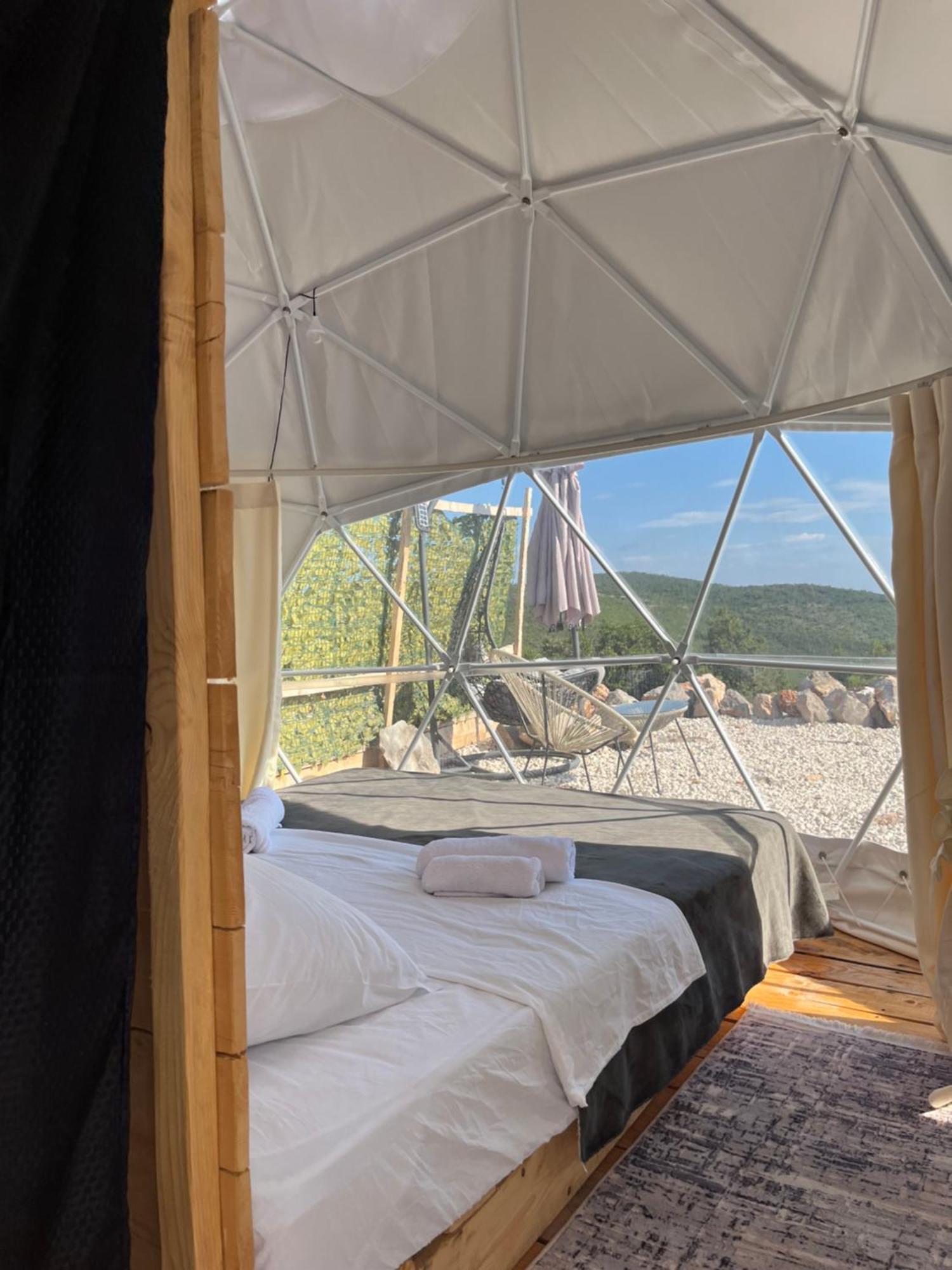 Glamping Peninsula Lustica Rose Villa Tivat Eksteriør billede
